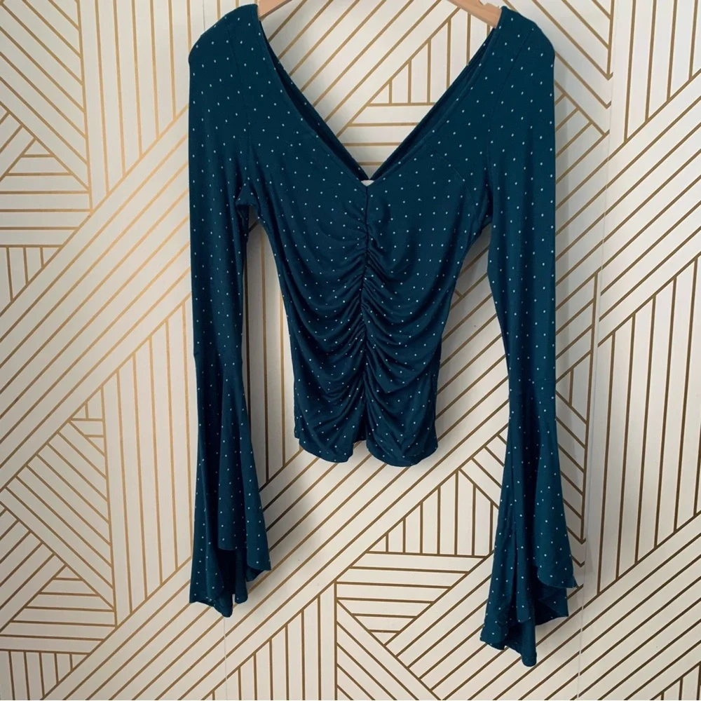 🍀 3/$30 We the Free what a babe polka dot ruched cinched bell sleeve bohemian XS - Picture 8 of 13
